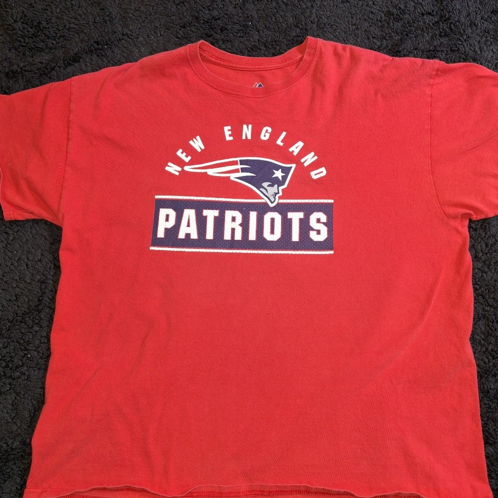 New England Patriots Crew Neck Tee Size XL